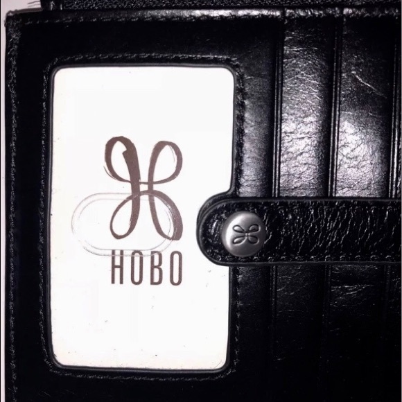 NWT 💯Hobo Kimi Black Leather Card Wristlet - Picture 4 of 6